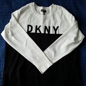 DKNY Signature knit sweater XL